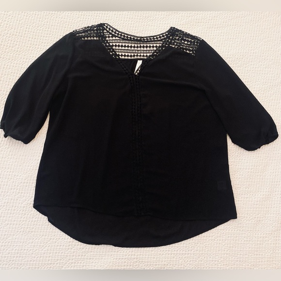 WAREHOUSE ONE: high / low blouse with open back detail - Picture 1 of 4